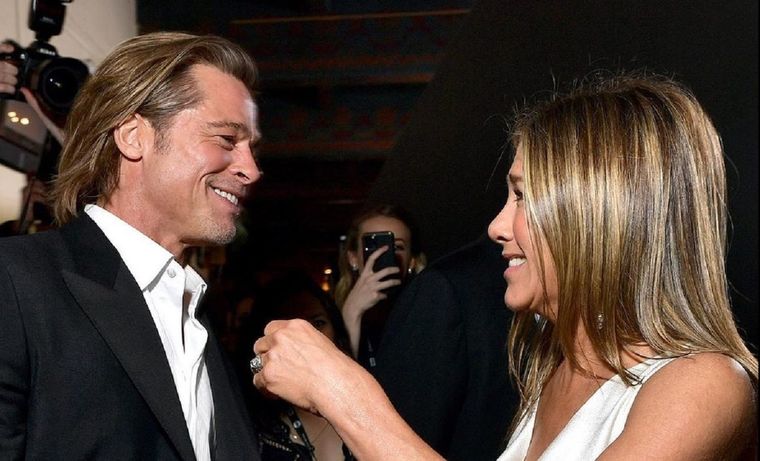 ¿Nuevo escándalo para Brad Pitt? Jennifer Aniston lo demandaría por una suma millonaria Brad Pitt y Jennifer Aniston Foto: Instagram