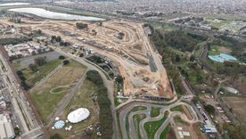 Las obras modifican la pista, los boxes, el paddock y los sistemas de seguridad del histórico circuito porteño.