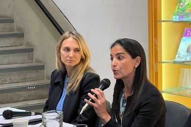 MDZol | La diputada Gabriela Brouwer de Koning durante la presentación de la Ley Blas, junto a Soledad Laciar, mamá de Blas Correas Foto: Prensa Brouwer de Koning