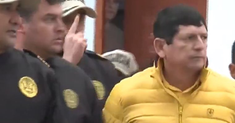 El momento de la detención de Agustín Lozano por corrupción Foto: Captura de video