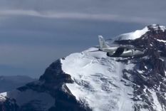 El momento en el que se sobrevoló el Aconcagua Foto: captura de video