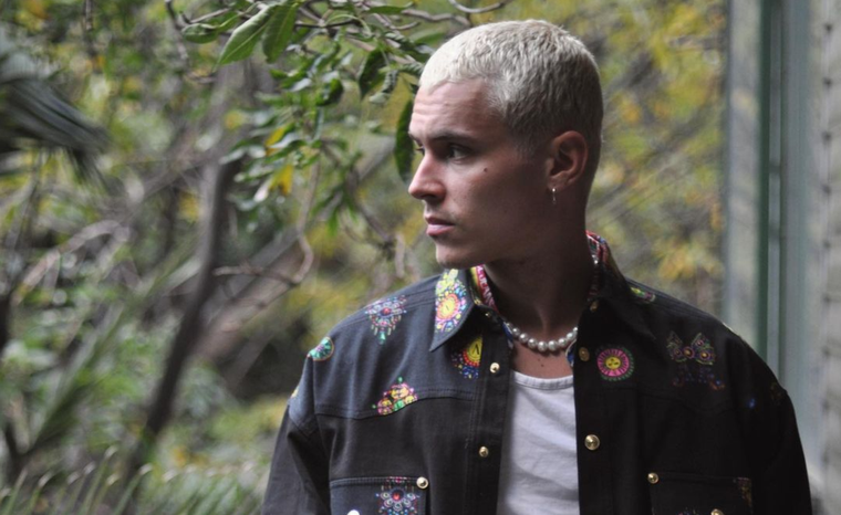 Con tan solo 25 años, Arón Piper es todo un galán del espectáculo español.