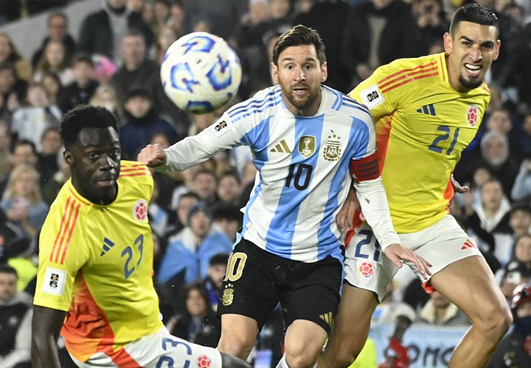 Las redes explotaron con los memes del empate entre la Selección argentina y Colombia. Foto: Fotobaires