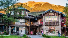 Este pueblo te transporta a los Alpes. Foto: Natural Travel