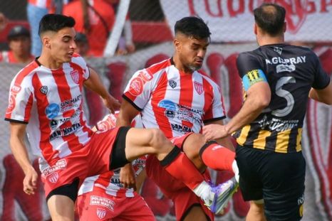 San Martín sumó su tercer triunfo en los cuatro partidos que disputó en la Reválida. San Martín sumó su tercer triunfo en los cuatro partidos que disputó en la Reválida.