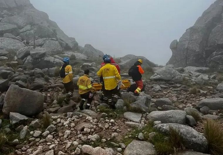 rescate en el cerro champaquí2