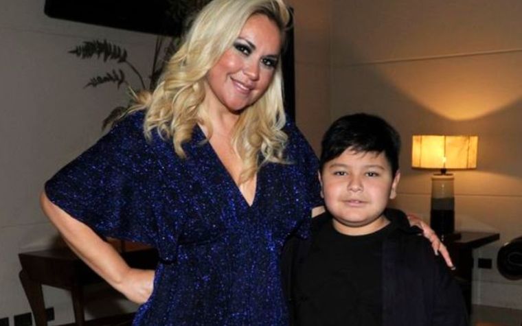 Pequeño valiente Dieguito Fernando prestó su ADN para cotejar con los de dos chicas que dicen ser hijas del Diez.