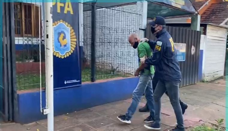 El abusador estaba prófugo y atendía un local de productos regionales