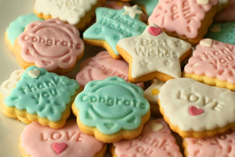 Deliciosas galletas decoradas con fondant para compartir con tus seres queridos
