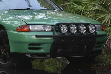 Nissan R32 Safari GTR