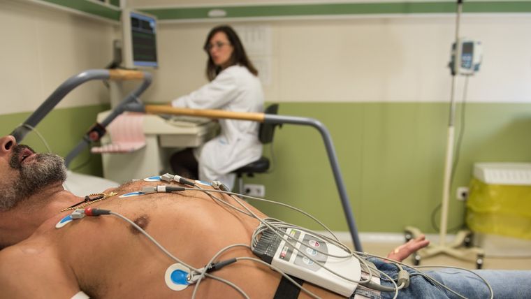 Pacientes recuperados de coronavirus comenzaron a presentar afecciones cardíacas