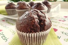 merienda nutritiva: cocina unos ricos y suaves cupcakes de chocolate ¡sin gluten!