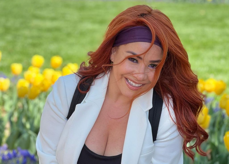 Carolina Sandoval nació el 24 de noviembre de 1973