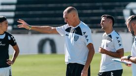 arranco la era franco: gimnasia puso primera y ya piensa en velez arranco la era franco: gimnasia puso primera y ya piensa en velez