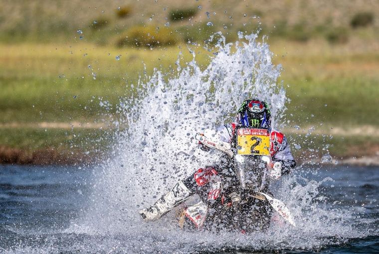 Franco Caimi cayó al agua y perdió mucho tiempo para poder salir Foto: Instagram @francocaimi