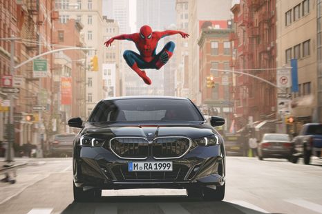 BMW y Spider-Man: Brand New Day: el debut del iX3 y la Serie 5 en la pantalla grande BMW y Spider-Man: Brand New Day: el debut del iX3 y la Serie 5 en la pantalla grande