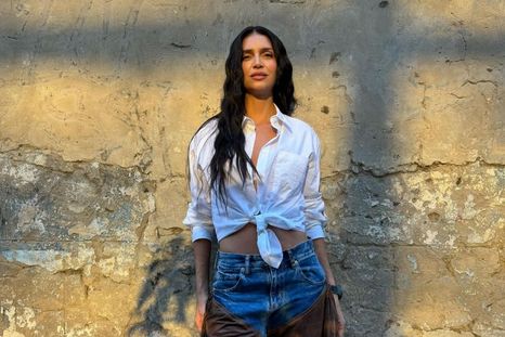 Zaira Nara propone dos maneras súper cancheras de usar camisa blanca Foto: Instagram