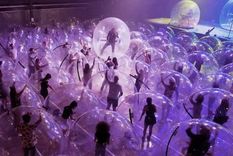 Cada burbuja tiene una capacidad máxima de tres personas. Foto: Flaming Lips