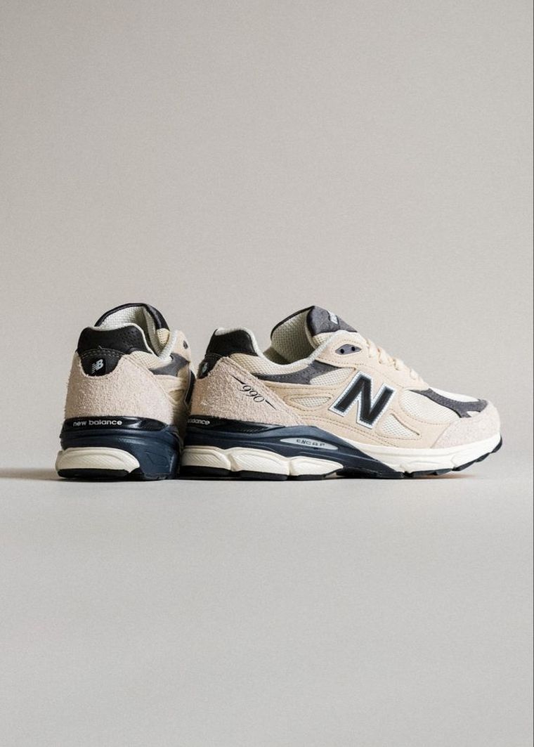 El outlet tiene precios que arrancan en 40 mil pesos el par. El outlet tiene precios que arrancan en 40 mil pesos el par. 