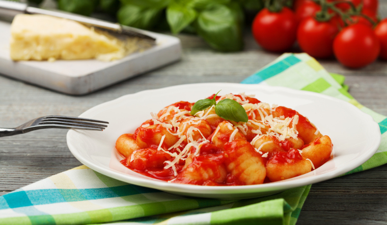 Gnocchi de patata con salsa de tomate casera: un plato italiano irresistible Foto: Shutterstock