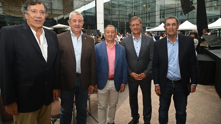 gobernadores coviar
