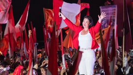 Keiko Fujimori es la candidata de la derecha peruana para ejercer la presidencia. Keiko Fujimori es la candidata de la derecha peruana para ejercer la presidencia.
