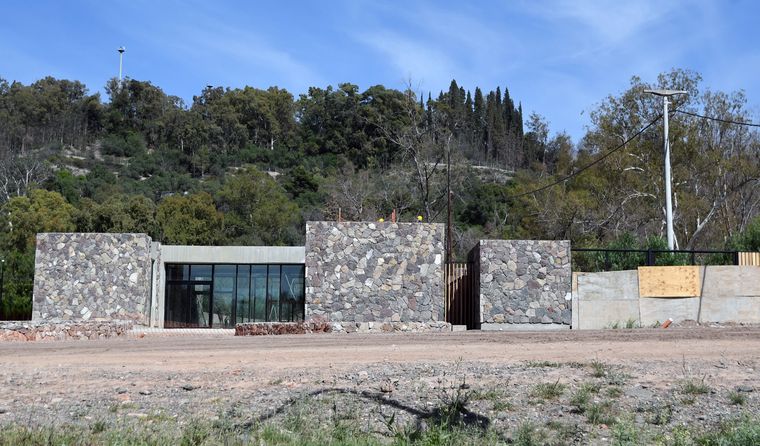 Con fondos del BID, Mendoza concretó obras centrales en el Ecoparque. El predio sigue cerrado, pero el paseo histórico podría abrir en breve.