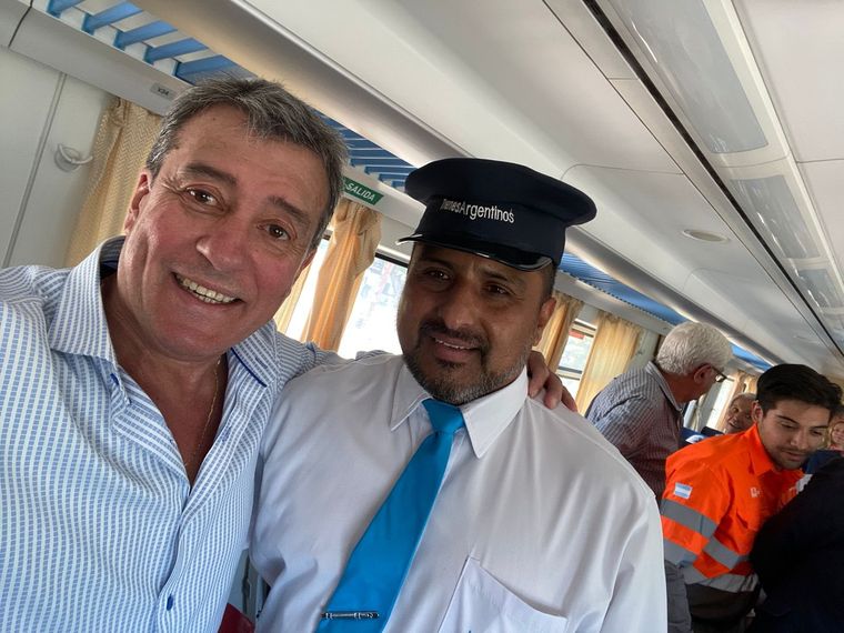 Este miércoles Bermejo estuvo en la llegada del tren a Mendoza