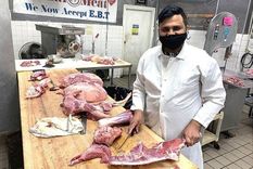 Shakeel Anjum trabaja en el Mercado de Carne Al Noor.