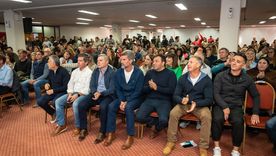 Congreso partidario de la UCR. Alfredo Cornejo, Andrés Lombardi, Diego Costarelli, Ulpiano Suarez, Francisco Lo Presti, Alejandro Molero y Marcos Calvente.&nbsp; 