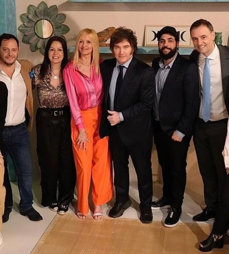 Los looks y los momentos más importantes de la entrevista de Yuyito González a Javier Milei Foto: Instagram