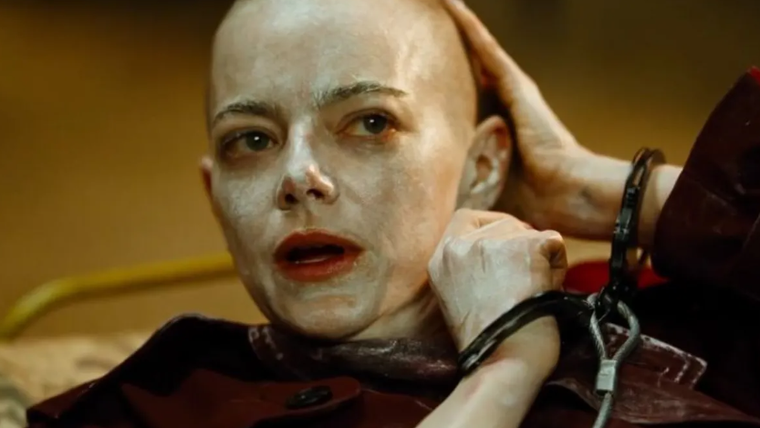 Emma Stone fue nominada a mejor actriz por su rol en Bugonia.