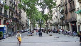 El Mercat del Born convirtió una estructura histórica en un centro cultural contemporáneo.