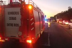 volco un colectivo sobre la ruta 12 y resultaron heridas 20 personas