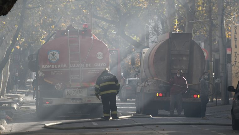 El incendio en una cabaña en Luján de Cuyo dejó como saldo una víctima fatal Foto: Imagen ilustrativa / Rodrigo DAngelo / MDZ