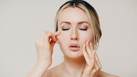 En algunos países existe el trabajo de &nbsp;entrenador facial.