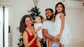 Cambios en las dinámicas familiares, nuevas formas de consumo y redefiniciones culturales conviven con rituales que se mantienen y se resignifican cada diciembre.