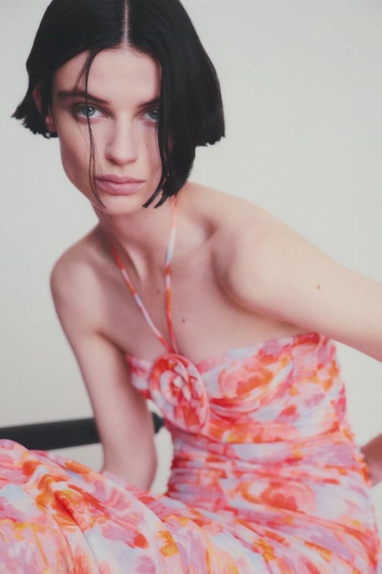 A punto de agotarse: las 5 prendas clave ¡en rebajas! para la primavera Foto: Zara