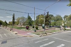 Plaza Sargento Cabral de Godoy Cruz Plaza Sargento Cabral de Godoy Cruz