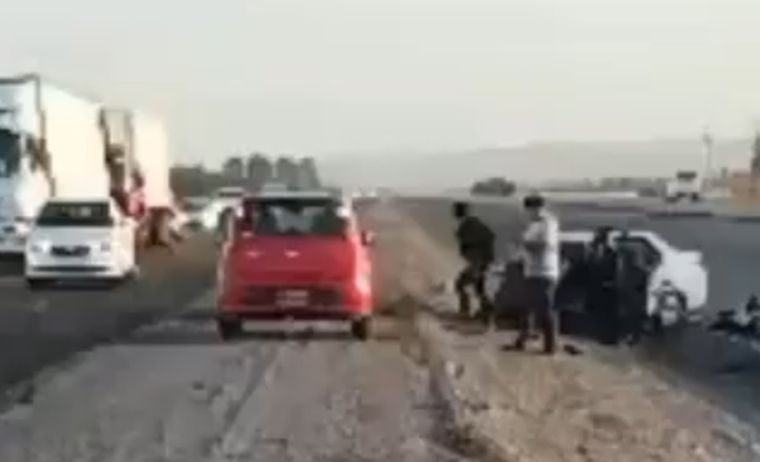 El hecho ocurrió entre las ciudades de Trelew y Puerto Madryn.  Foto: Captura de video